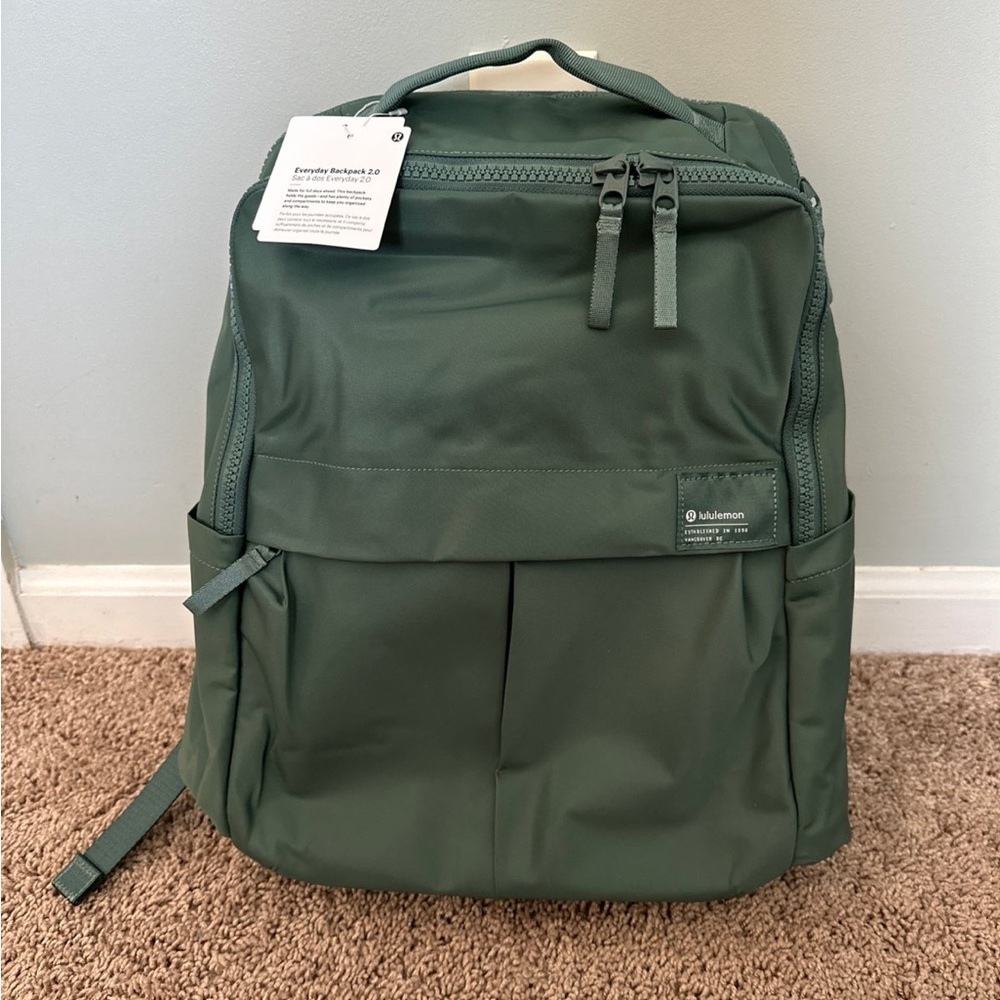NEW Lululemon Everyday Backpack 2.0 - Medium Forest